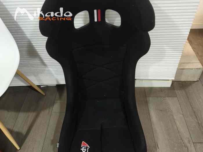 Bacquets atech a oreilles 0