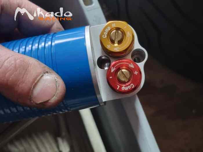 Amortisseurs Cusco Mitsubishi LANCER EVO 6 1