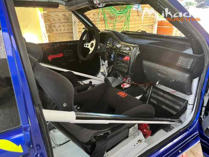 Recherche 206 - saxo -106