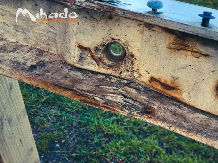 Traverse de Pare Choc BMW E30 3