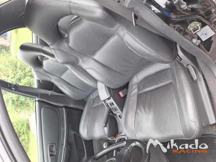 Subaru Impreza GT Turbo 1er proprio 2