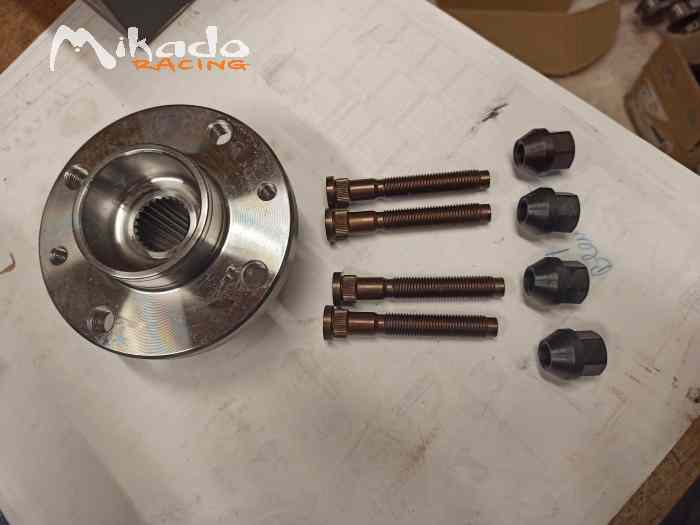 Moyeu avant Renault 0