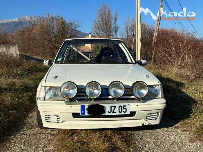 205 rallye 1