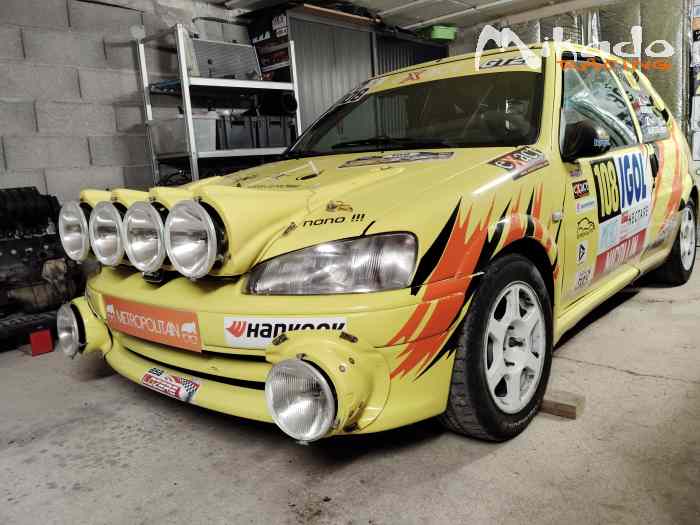 Rampe de phares et additif