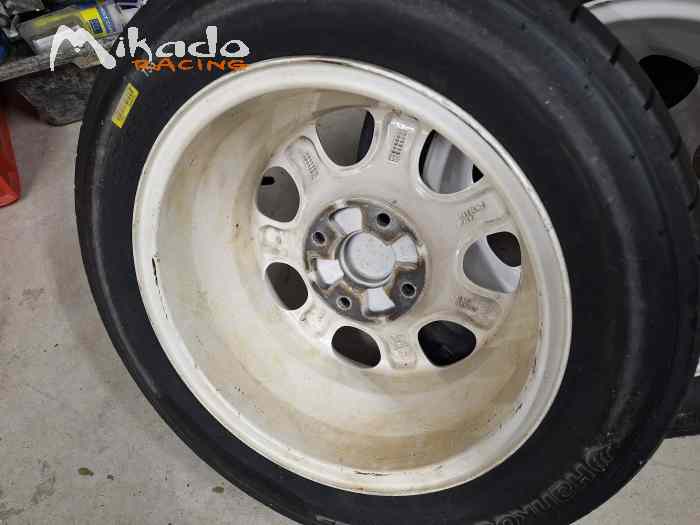 Pneus hankook T53 neuf 3