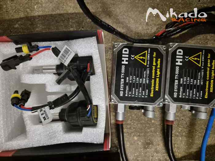 Kit halogènes – photo 2 sur 3