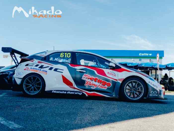 Honda CIVIC FK2 H56 TCR 2017 – photo 6 sur 6