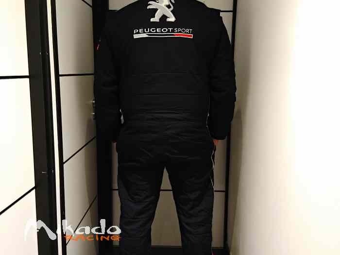 Combinaison sparco Peugeot sport taille 64 1