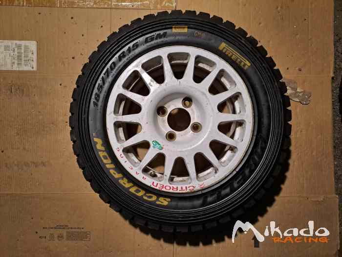 roues terre PSA 15 pouces 0