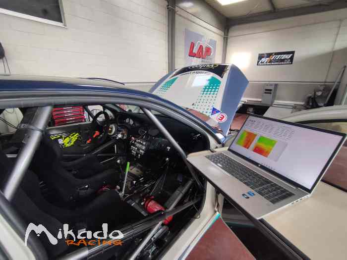 vraie focus kit car USINE + énorme lot de bord 4