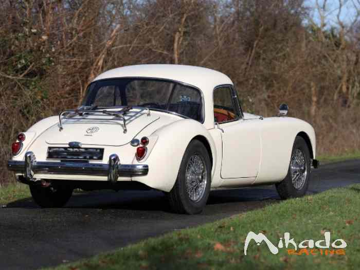 MG A 1600 Coupé – photo 3 sur 6