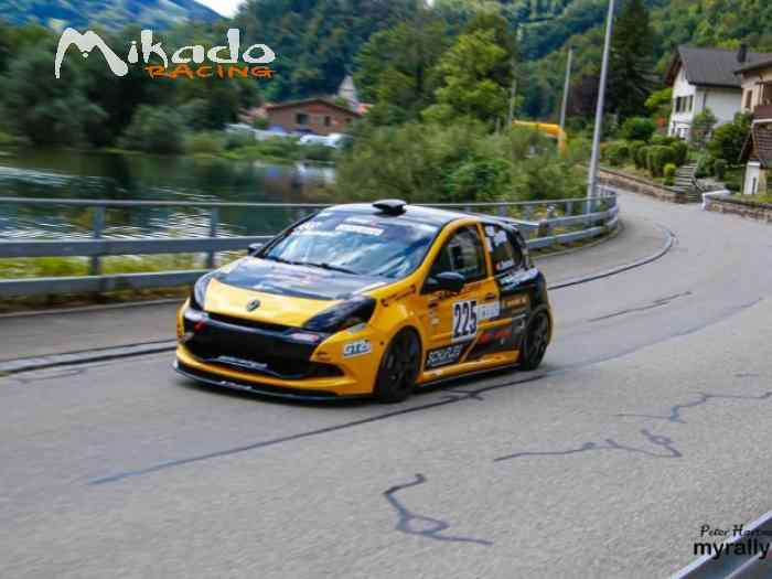 Renault Clio CUP X85 – photo 5 sur 6
