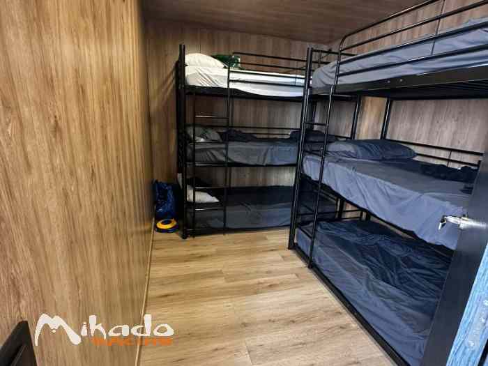 Motorhome 9PAX + Renault Magnum 460 Euro 5 2009 – photo 5 sur 6