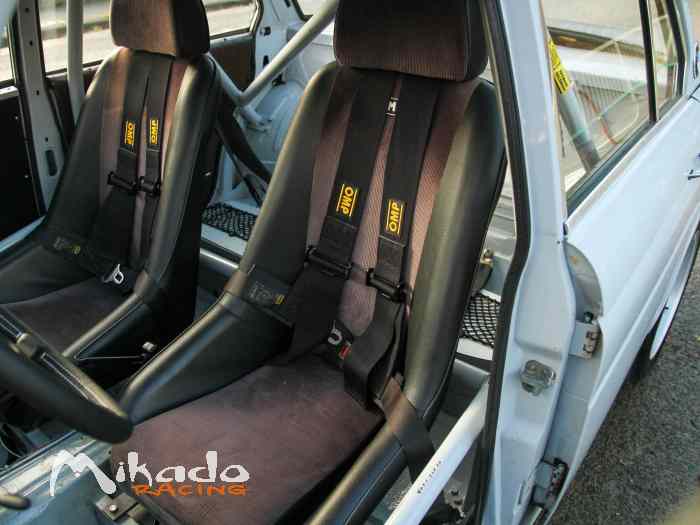 BMW 2000 TI – photo 3 sur 6