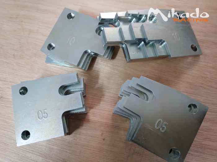 Cales réglage crémaillère Clio Gr A – photo 2 sur 3