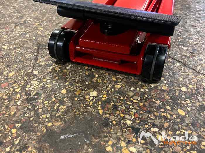Socle lève voiture basculant pour cric – photo 2 sur 3