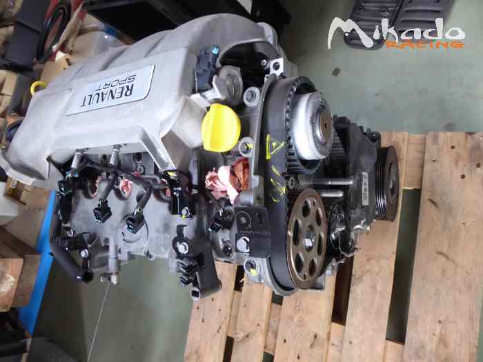 moteur renault clio 3 R S – photo 4 sur 5