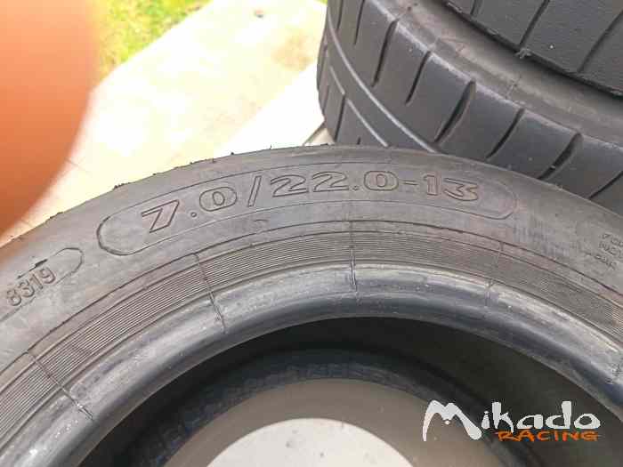 pneus formule ford – photo 4 sur 5