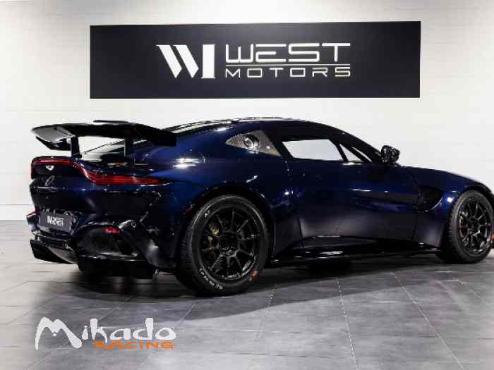 Aston Martin Vantage GT4 AMR V8 510 / Peinture bleu / TVA / Palmarès / 2023 / Boite neuve – photo 2 sur 6