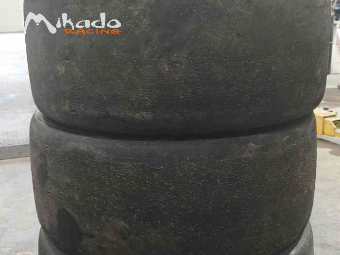 Lot Pneus Michelin S7D – photo 2 sur 2