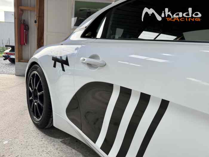 Alpine A110 Pure MP REZEAU 324ch – photo 4 sur 6