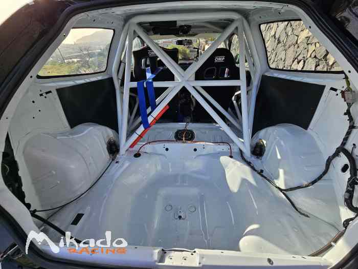 SE VENDE HONDA CIVIC TYPE-R EP3 – photo 4 sur 6