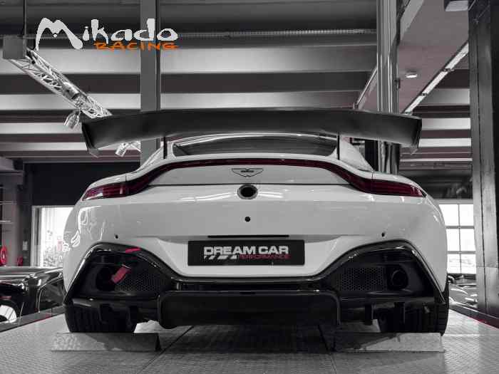 ASTON MARTIN VANTAGE AMR GT4 17A – TVA apparente – photo 3 sur 6