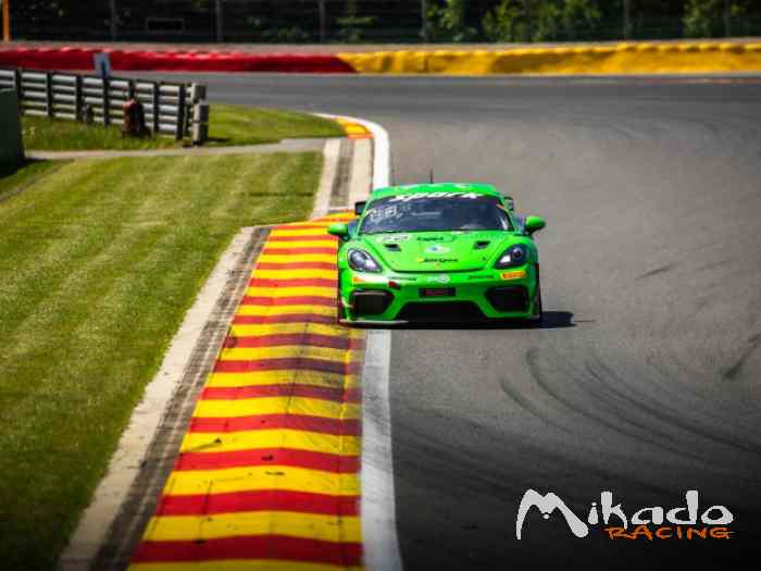 Porsche cayman 718 gt4 cs – photo 2 sur 4