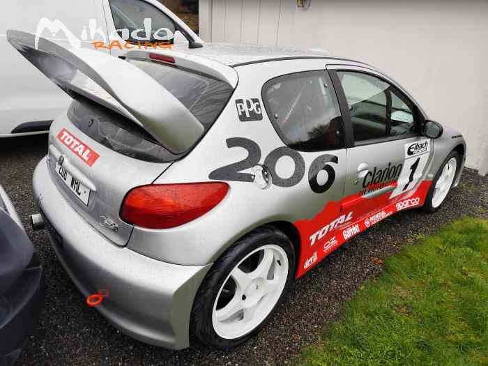 Peugeot 206 – photo 3 sur 4