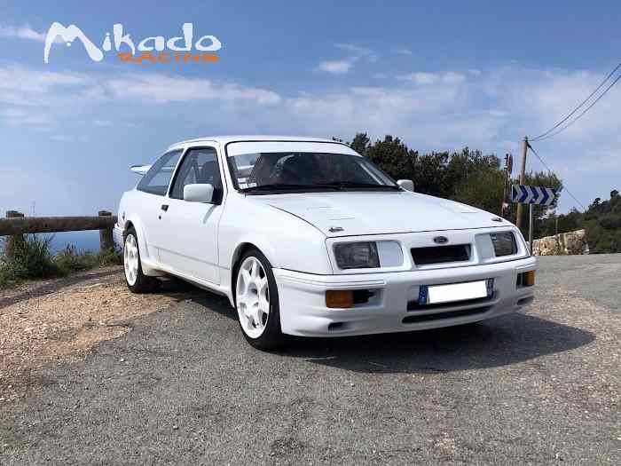 sierra cosworth – photo 2 sur 3