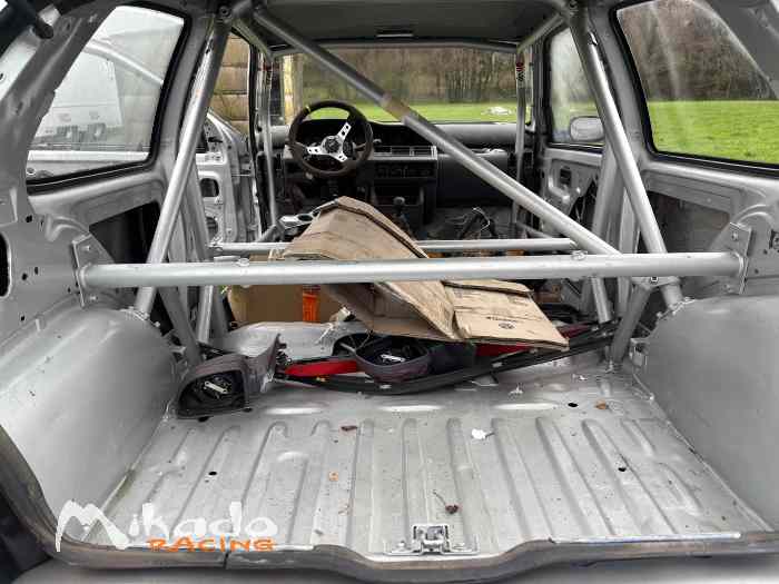 Clio 16s à finir – photo 2 sur 3