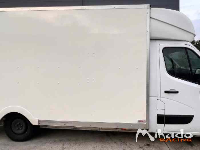 Team pro Vends Renault master pour 2 Protos + attelage – photo 3 sur 3
