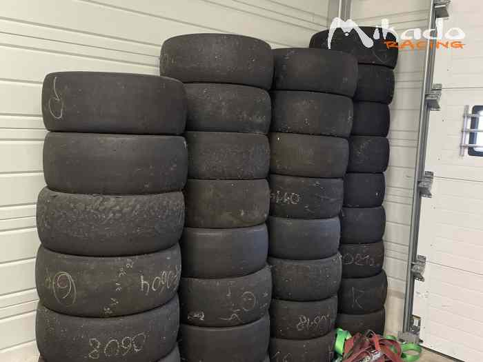 Important lot de pneus YOKOHAMA SLICKS 250/660/18 ou au détail. – photo 2 sur 3