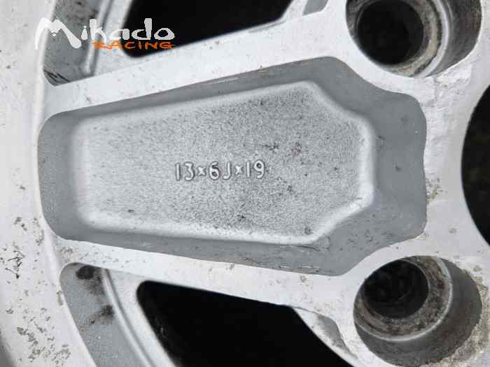 Jante Ford Capri / Escort RS – photo 2 sur 5