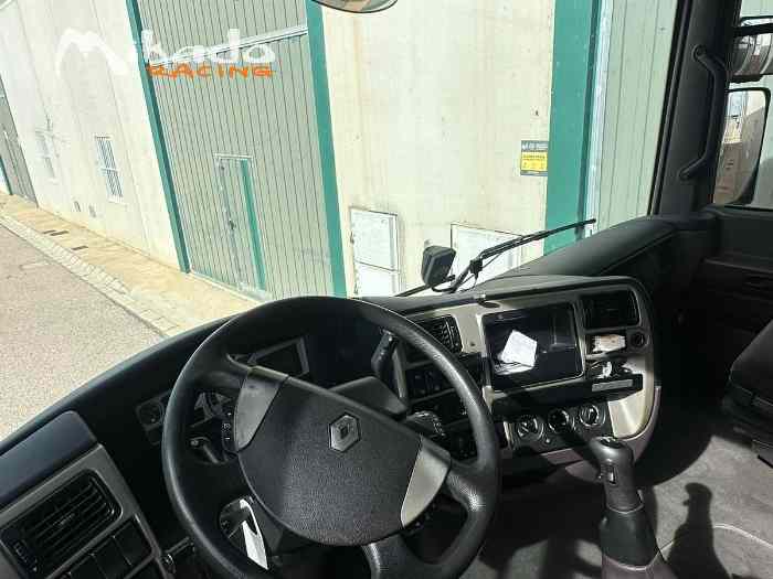 Motorhome 9PAX + Renault Magnum 460 Euro 5 2009 – photo 6 sur 6