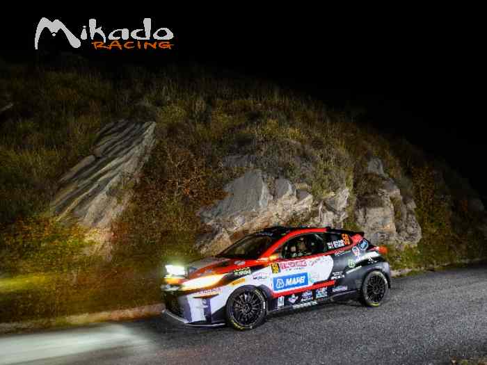 YARIS GR R1T 4x4 – photo 4 sur 4