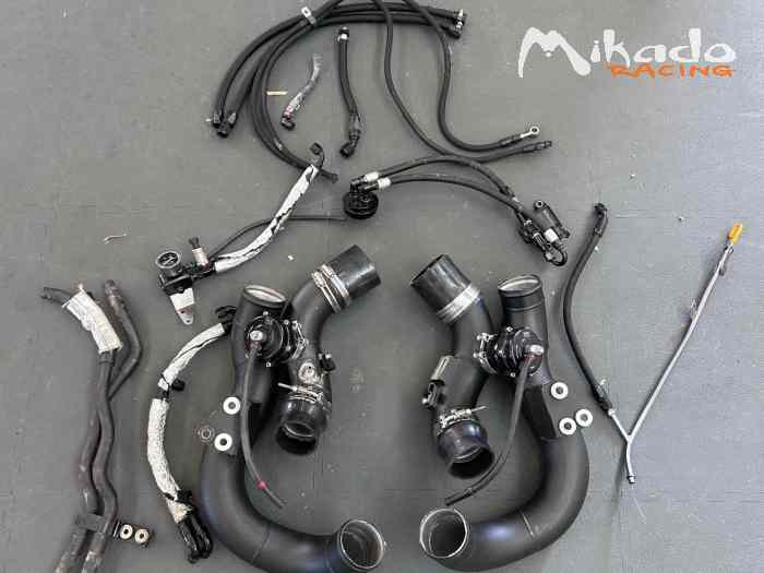 Vends nombreuses pièces kit alpha intercooler AMS Performance, dodson, dump valve TIAL nissan GT-R R35 – photo 5 sur 5