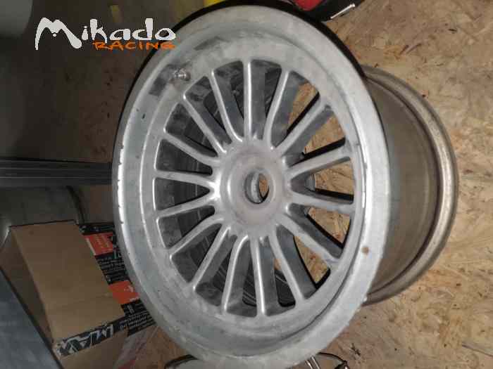 Pieces dallara /norma – photo 5 sur 6
