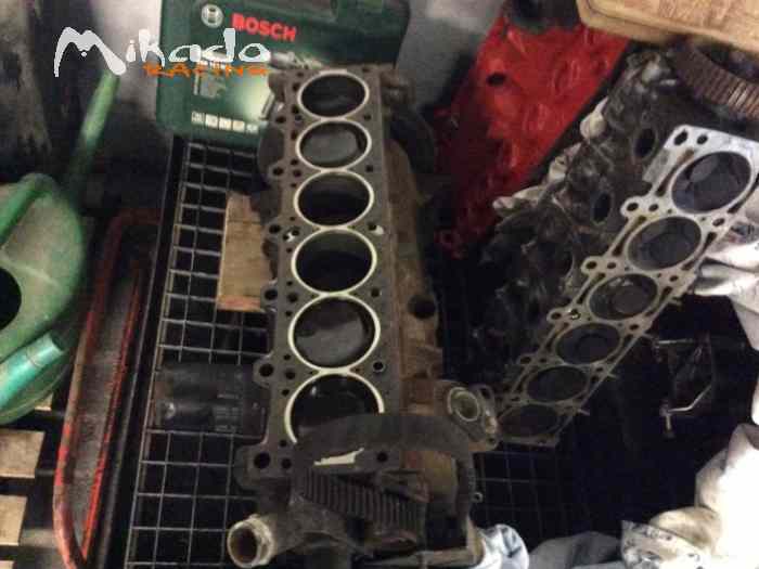 Moteur bmw 325i e 30 type m20 .2500cc origine – photo 2 sur 4