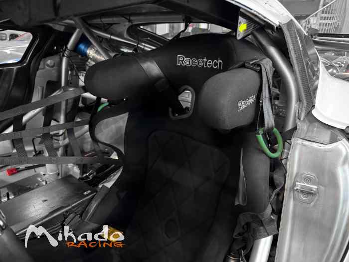 ASTON MARTIN VANTAGE AMR GT4 17A – TVA apparente – photo 4 sur 6