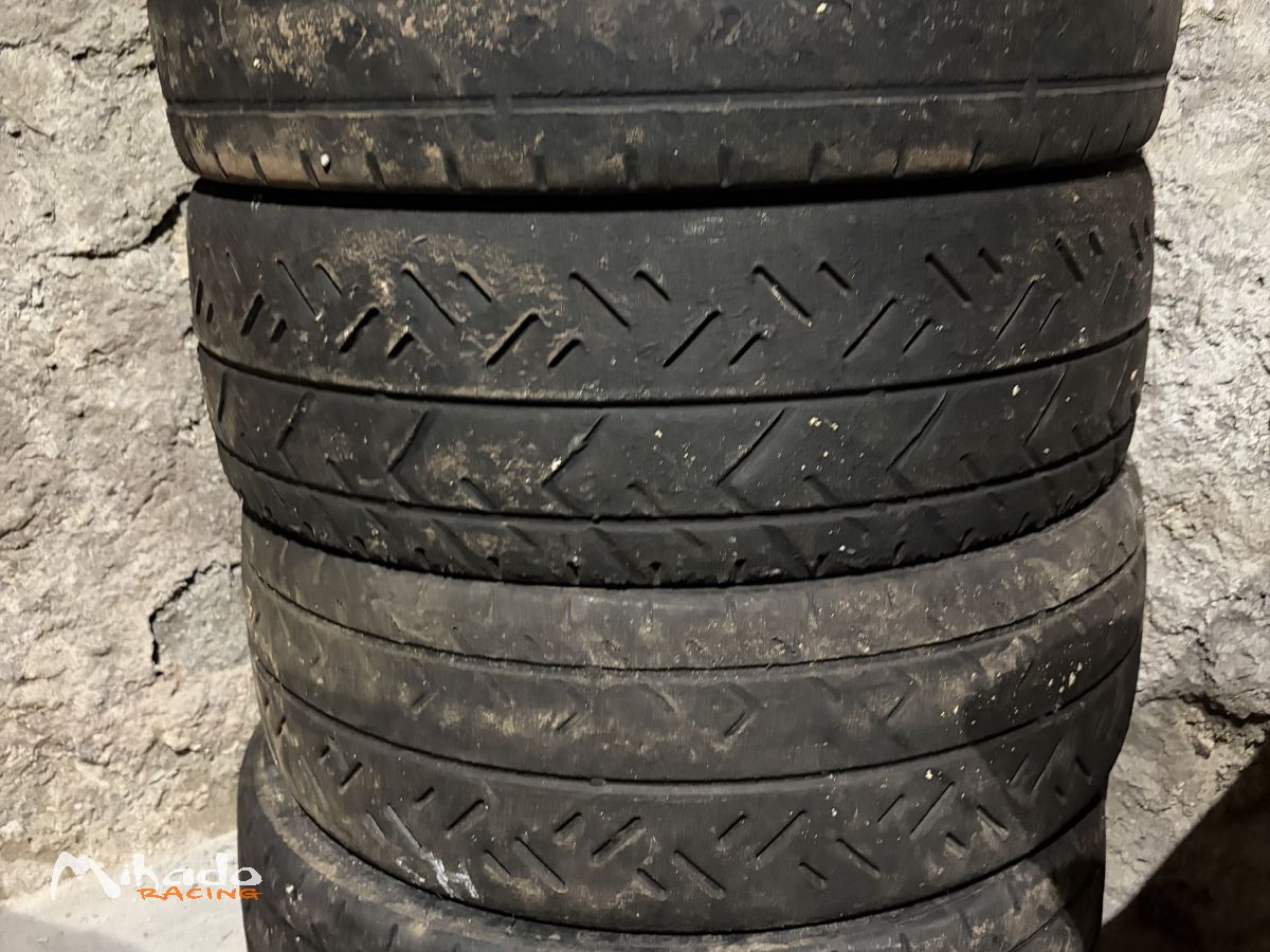Lot de 12 pneus en 19/63/17 !! Hankook Hoossier – photo 2 sur 2