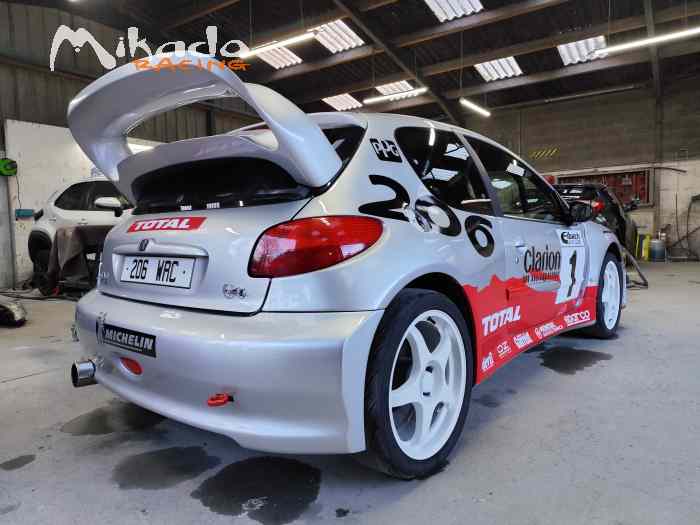 Peugeot 206 – photo 2 sur 3