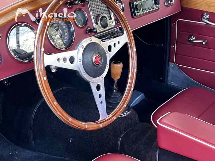 MG A 1600 Coupé – photo 4 sur 6