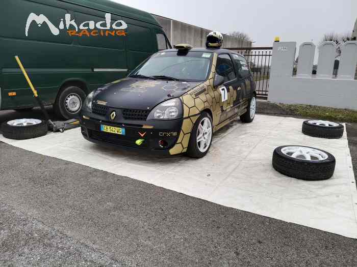 Renault Clio RS 2 – photo 5 sur 6