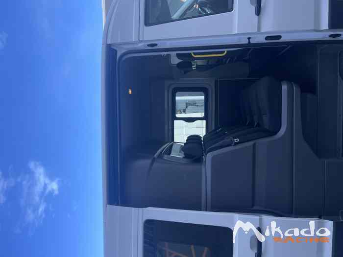 Volkswagen Crafter L4H3 Procab 7 places – 2.0 TDI 140 – TVA récupérable – photo 4 sur 5