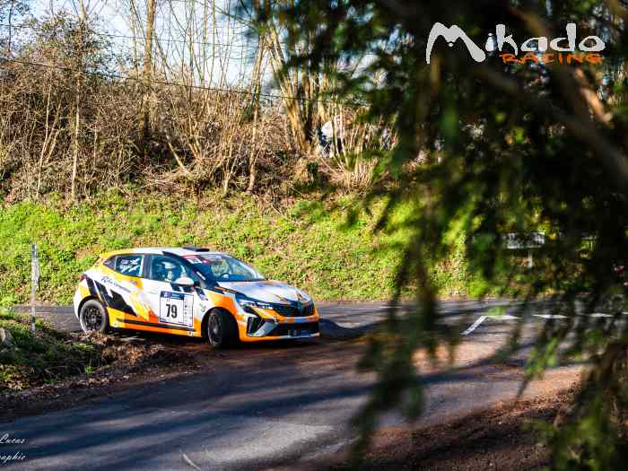 louez une clio rc5 pour le rallye coeur de lion 2026 – photo 2 sur 3