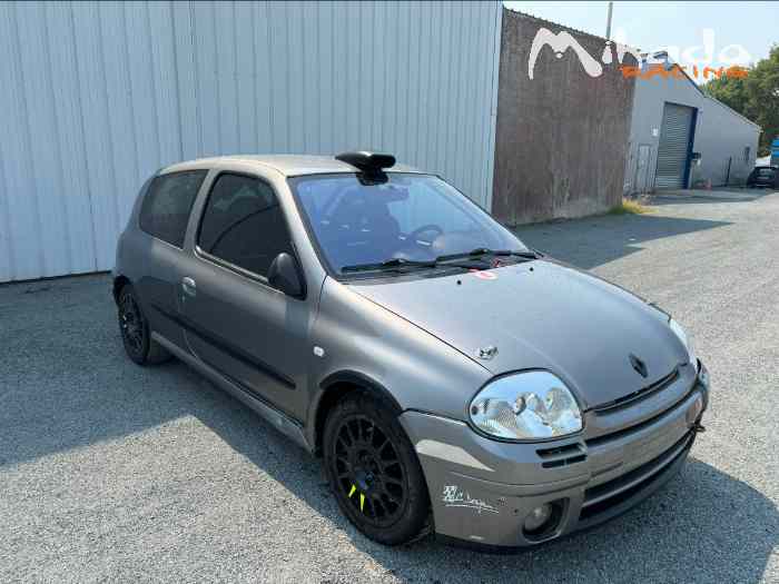 Clio 2 n3 – photo 4 sur 5