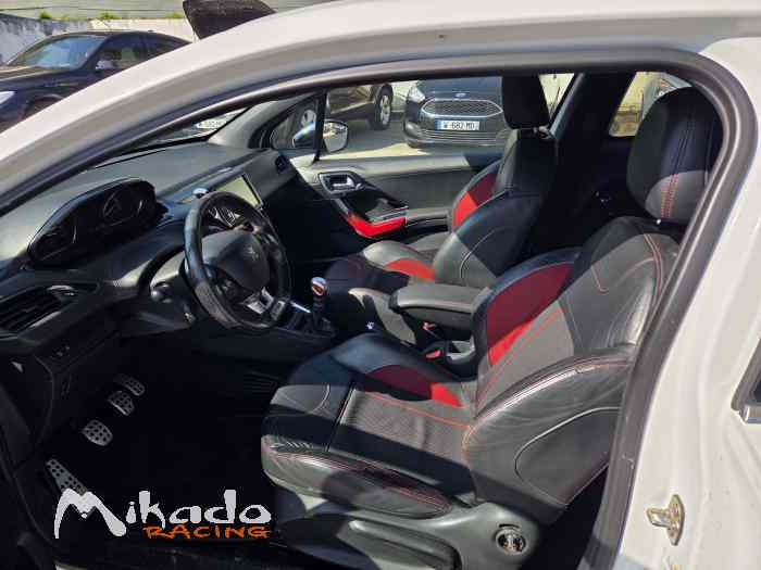 208 gti – photo 3 sur 3