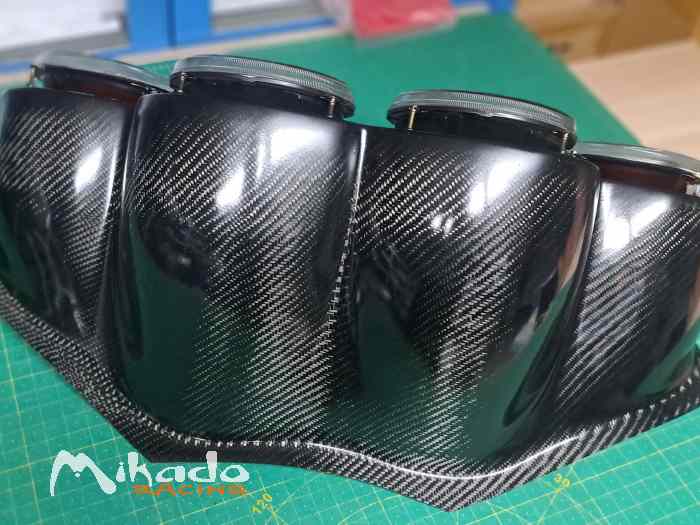 Rampe de phare en fibre de carbone pour Mitsubishi EVO 9 – photo 2 sur 3