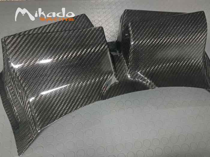 Toyota Yaris GR Rally2 Rampe de phare en fibre de carbone – photo 2 sur 5